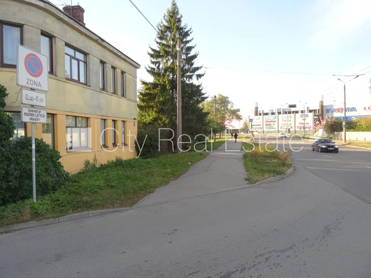 Rīga, Purvciems, Dzelzavas iela