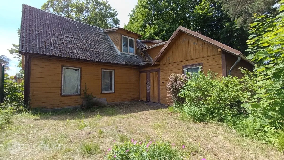 Jūrmala, Majori, Lienes iela 33