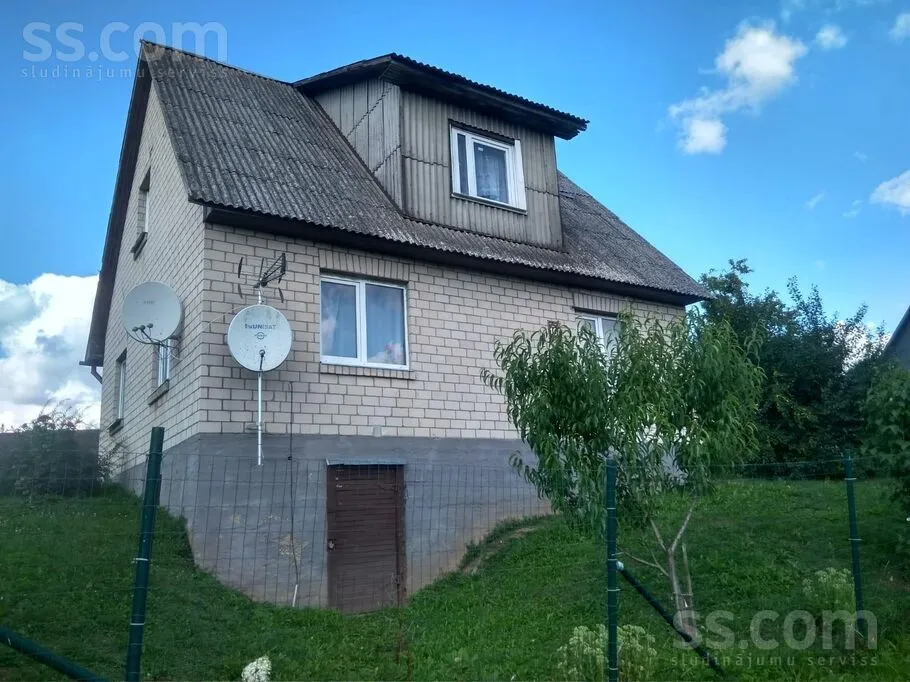 Uzvaras iela 10, Pļaviņas