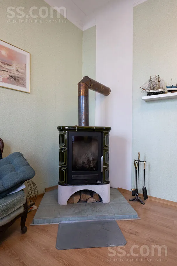 Lachplesha 72, Centre