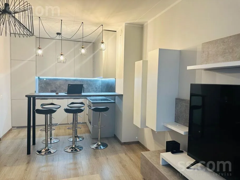 Latgales 188, Krasta st. area