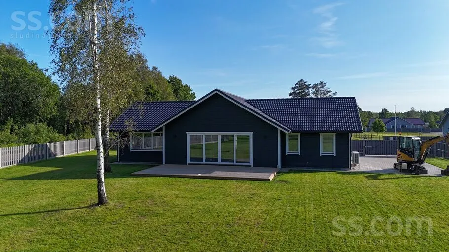 Zemeņu iela 13, Liepaja