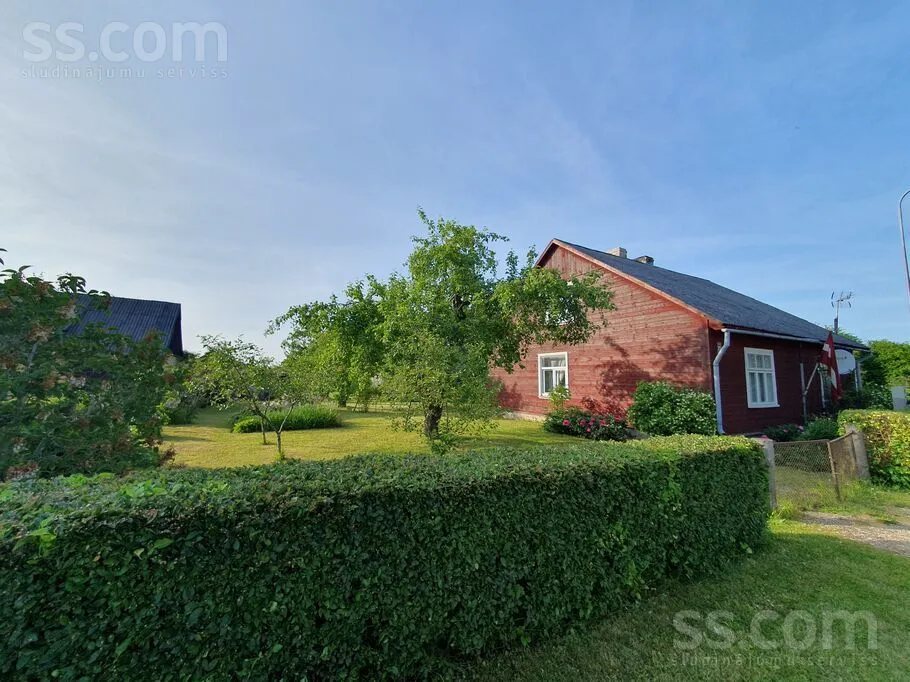 Uzvaras iela 25, Kandava