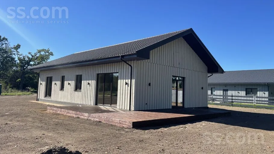 Līgas iela 5, Vītoliņi, Valgundes nov.