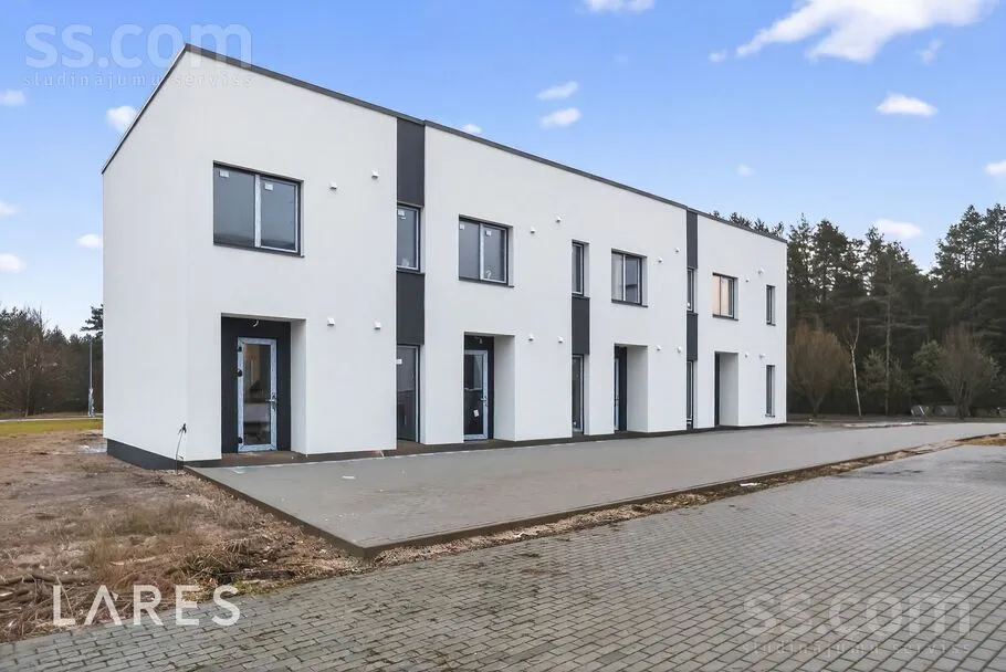 Juglas 1, Yugla