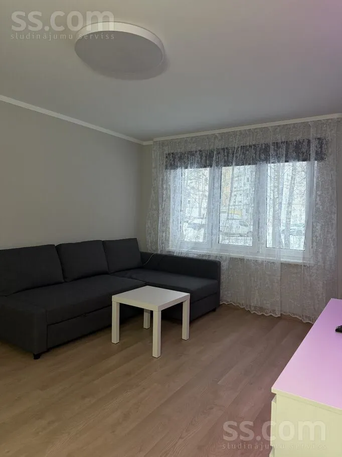 Celtnieku 12, Salaspils