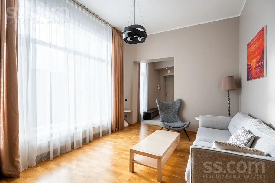 Rupniecibas 34a, Centre