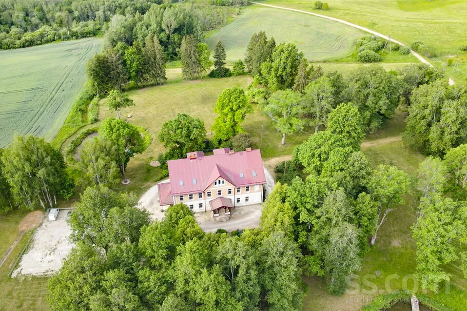 Ozolu skola, Zaķi, Zvārtavas pag.