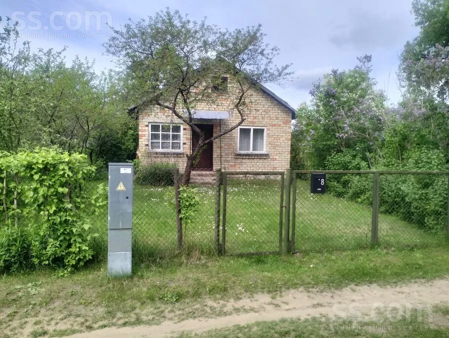 Apoga iela 8, Jelgava