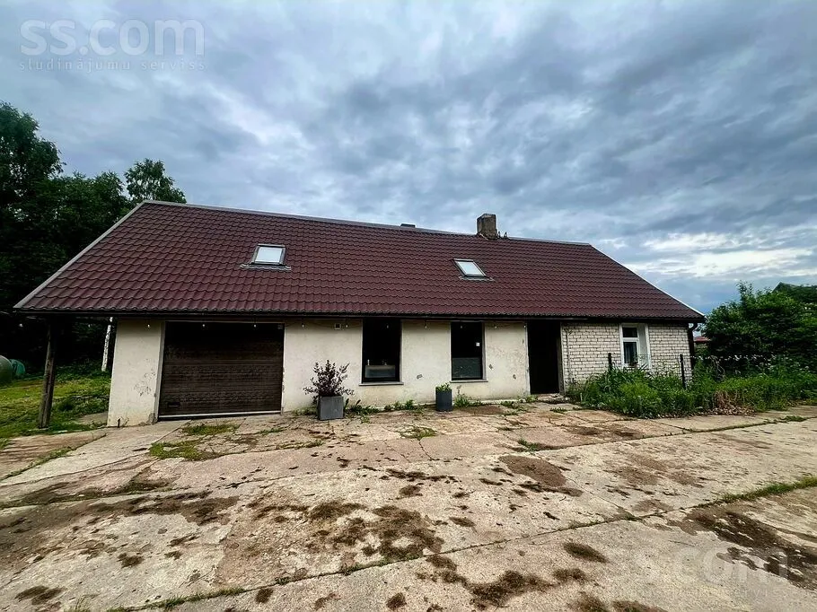 Ērgļu 15, Kuldīga