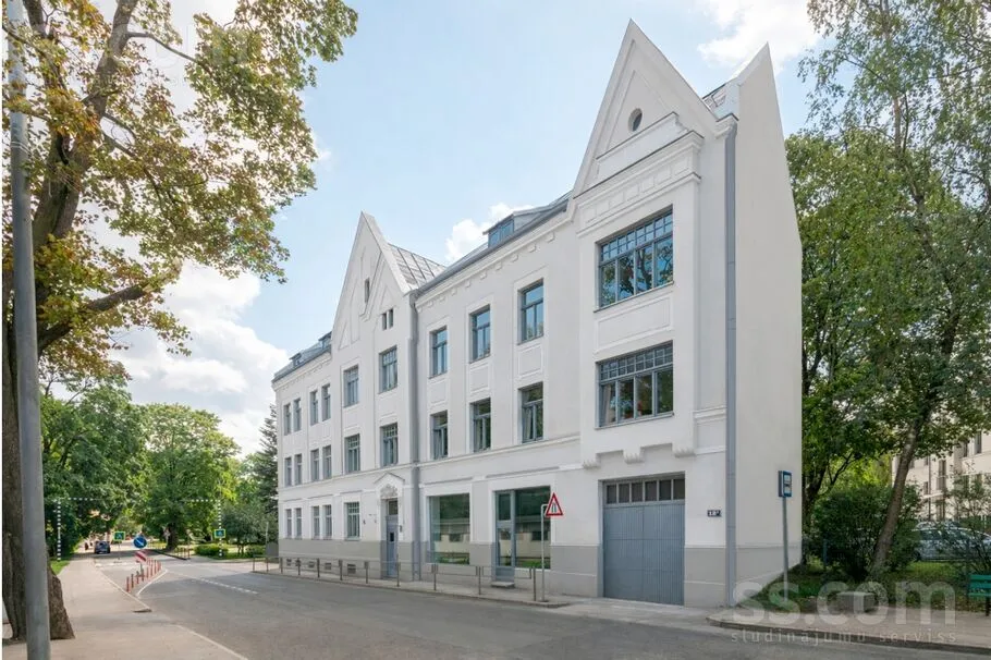 Kalnciema 12a, Agenskalns