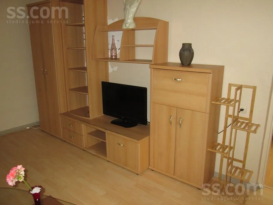 Salaspils 18, Kengarags