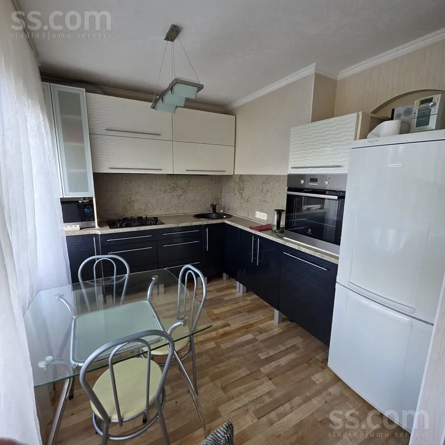 Latgales 214, Krasta st. area