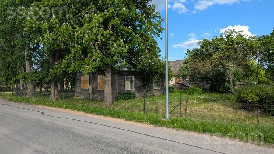 Ganību 30, Saldus