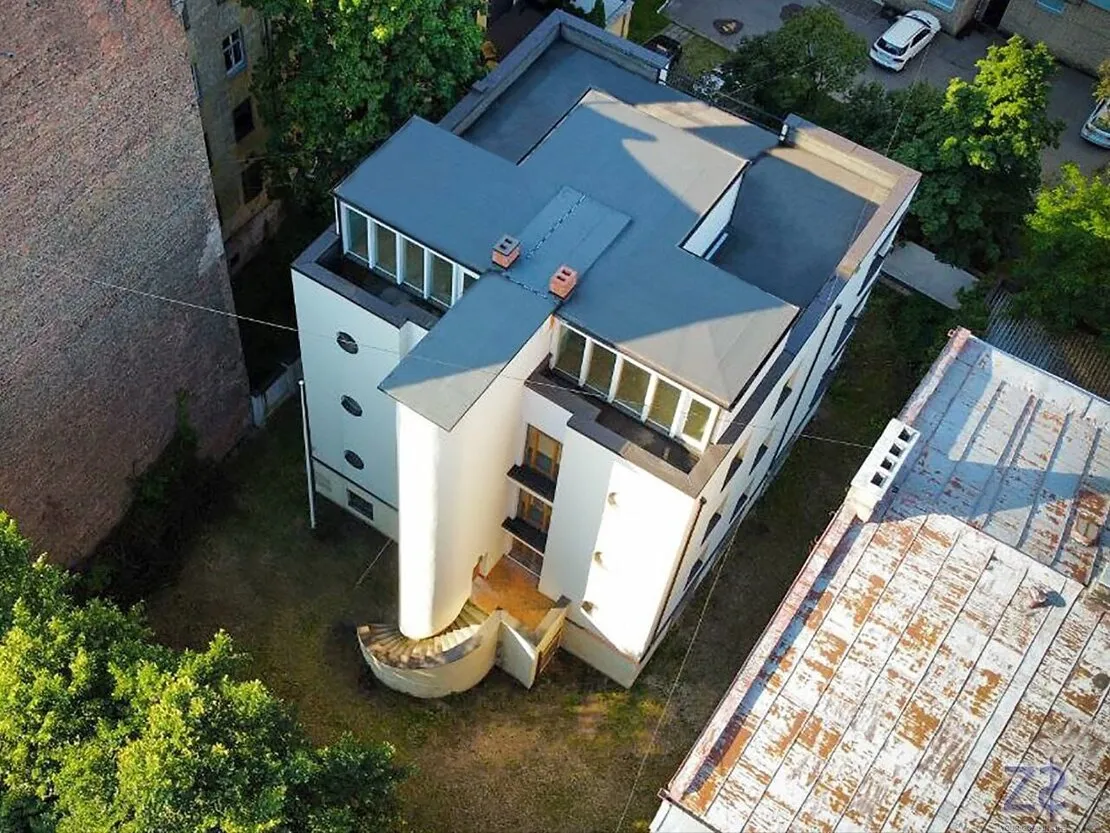 Rīga, Centrs, Zaubes iela 2