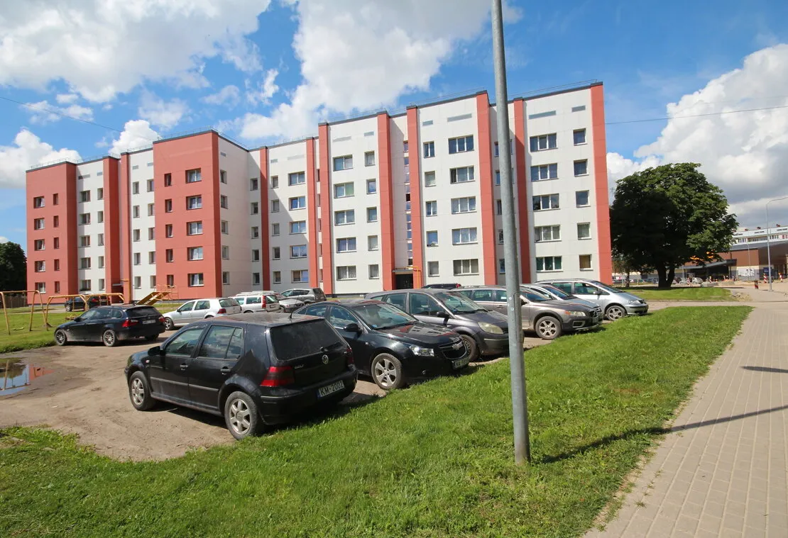 Bauska, Salātu iela 33