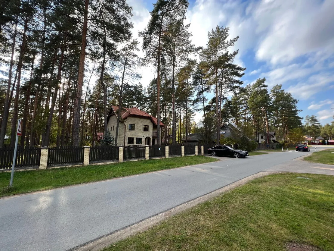 Ropažu nov., Langstiņi, Sakaru iela 15