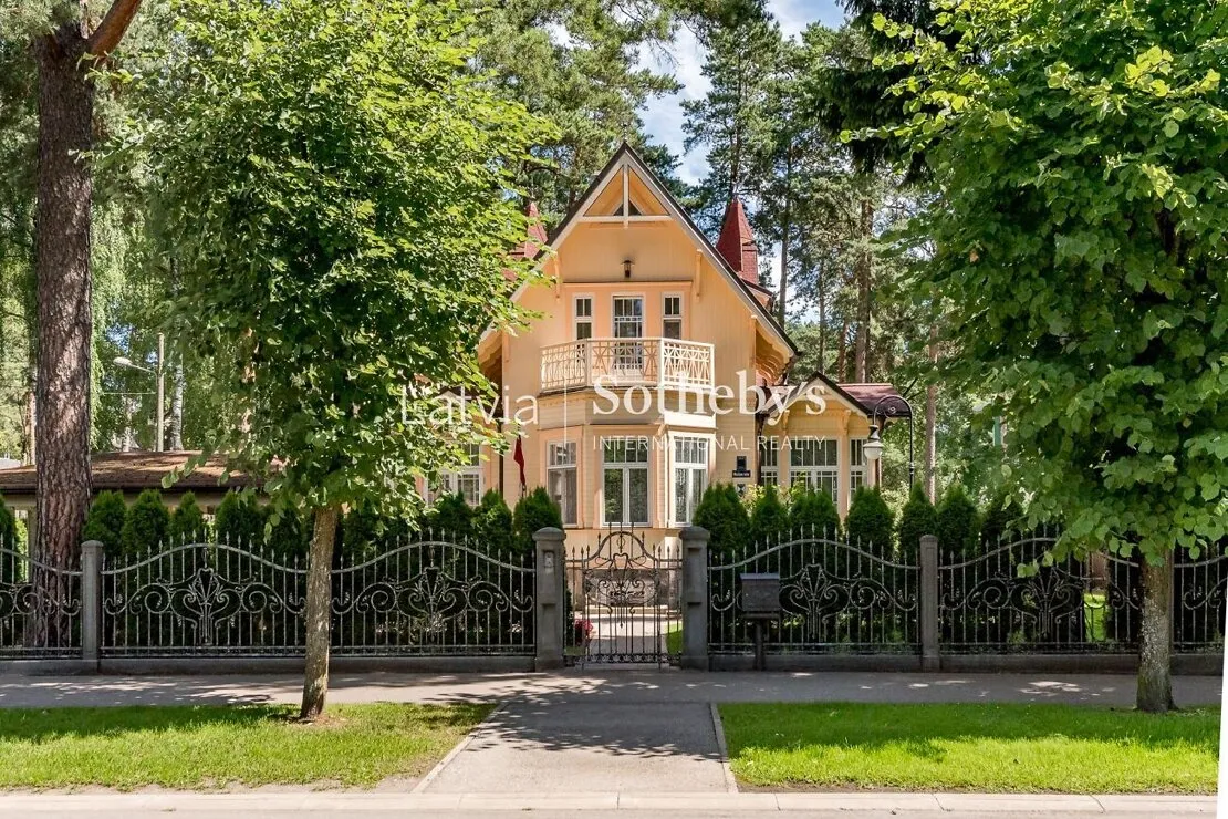 Jūrmala, Bulduri, Muižas iela
