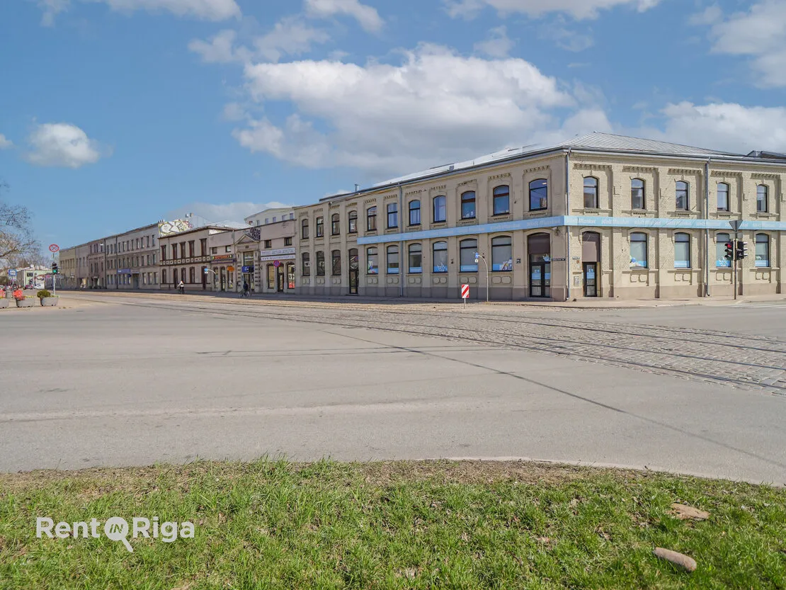 Krišjāņa Barona iela 130
