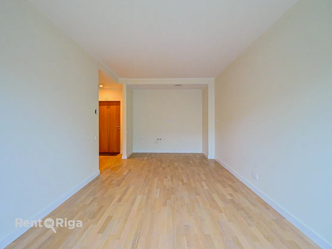 Rīga, Centrs, Dainas iela 10a