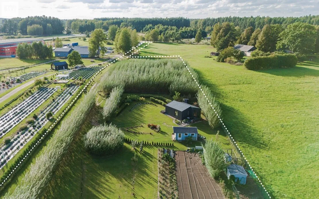 Ikšķile, "Elkšņukalns", Tīnūžu pagasts, Ogres novads "Elkšņukalns", Tīnūžu pagasts, Ogres novads