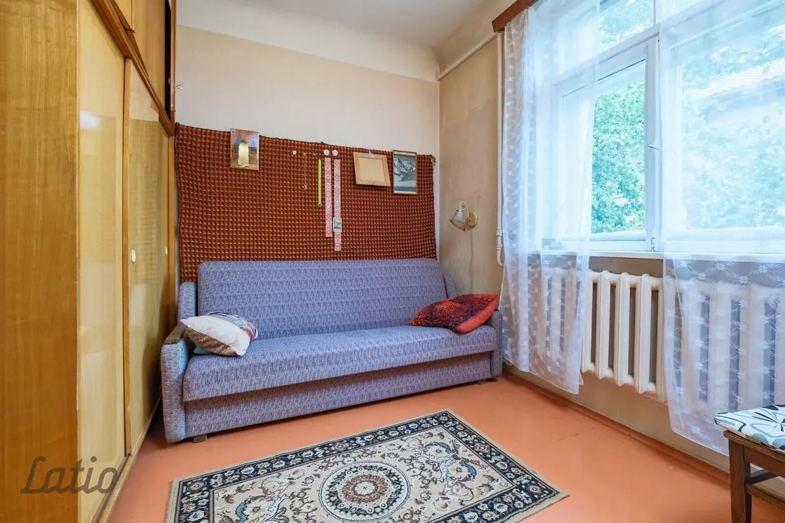 Ikšķile, Ziedu iela 2