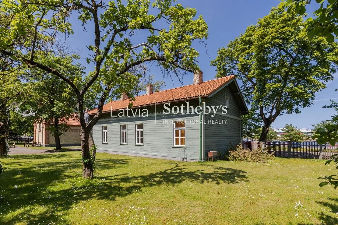 Ventspils, Ostas iela