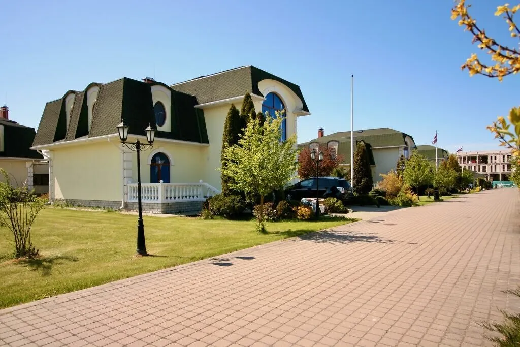 Mārupe, Akotu iela 7