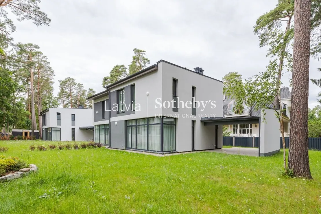Jūrmala, Dzintari, Piestātnes iela