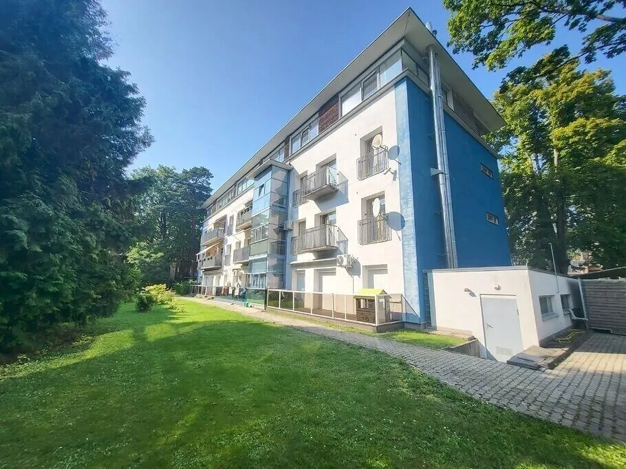 Jūrmala, Dzintari, Dzintaru prospekts 42