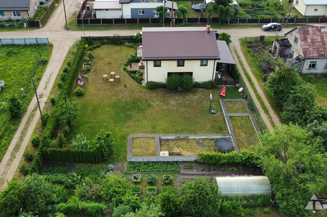 Liepāja, Ploču iela 10