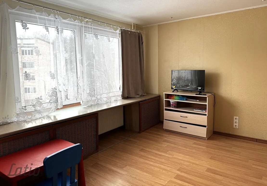 Jūrmala, Rūpniecības iela 15