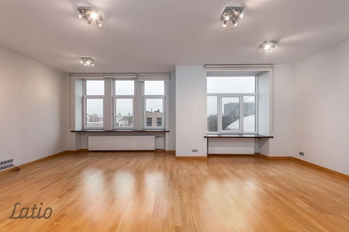 Rīga, Antonijas iela 24