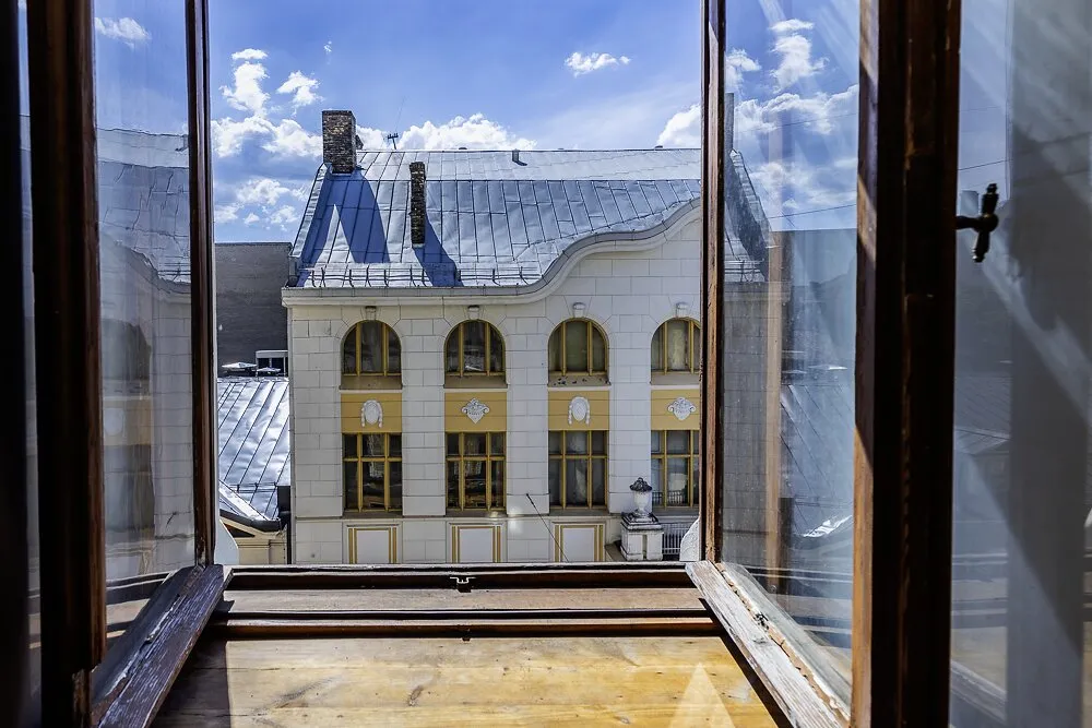 Rīga, Centrs, Dzirnavu iela 53