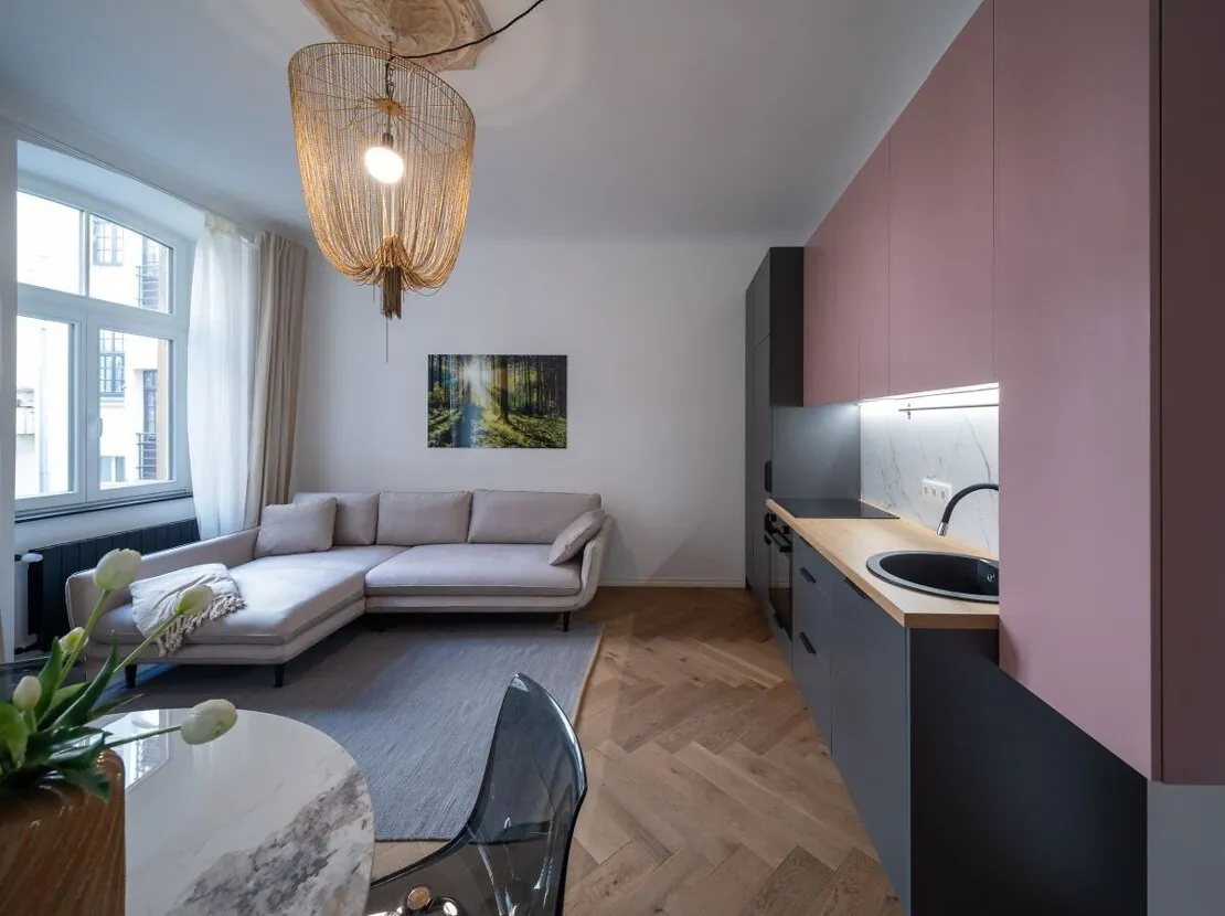 Rīga, Centrs, Brīvības iela 68