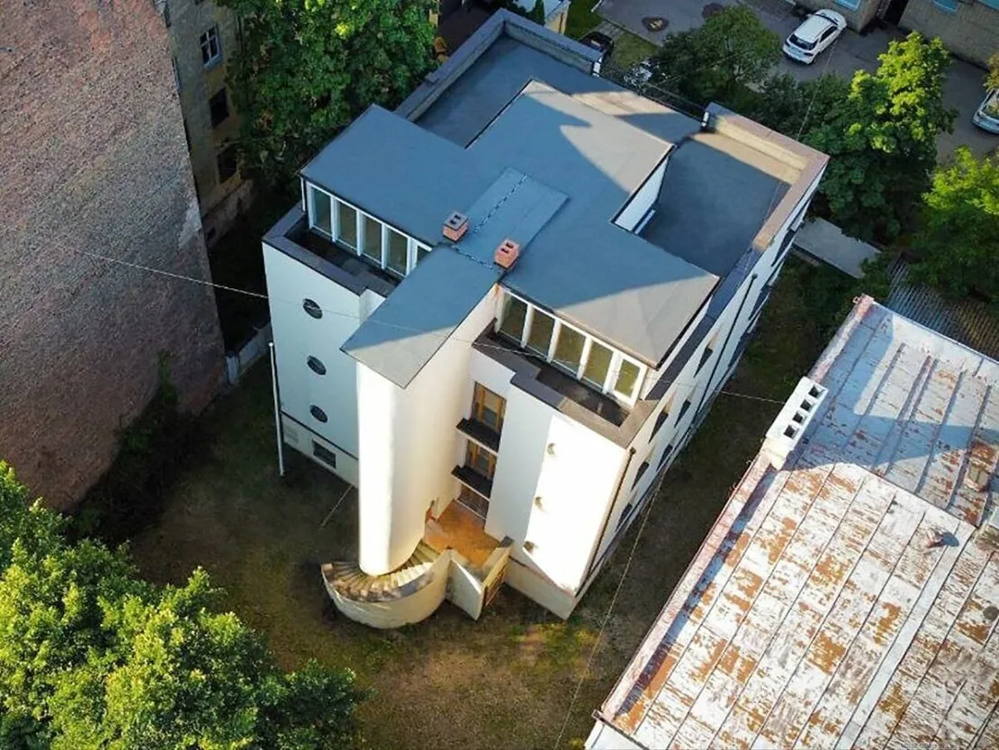 Rīga, Centrs, Zaubes iela 2