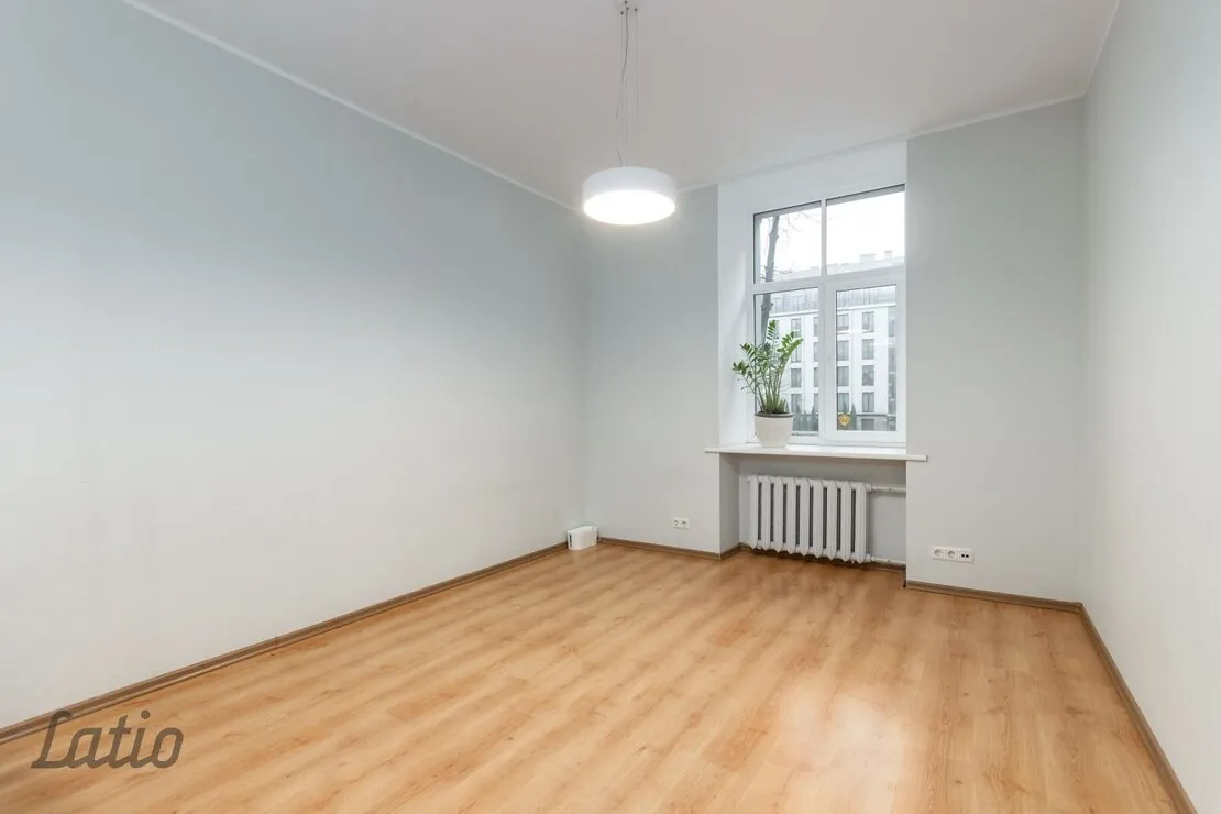 Rīga, Antonijas iela 24