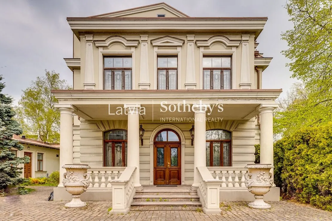 Ventspils, Lielā Dzirnavu iela
