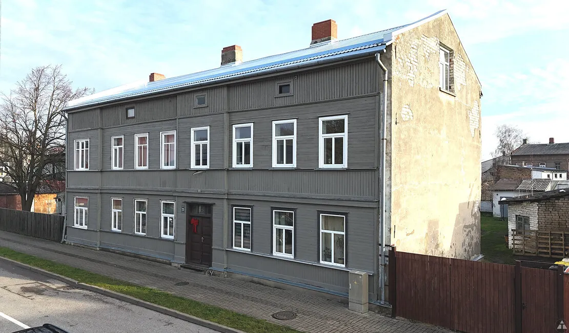 Liepāja, Liepaja, Bērzu iela 25