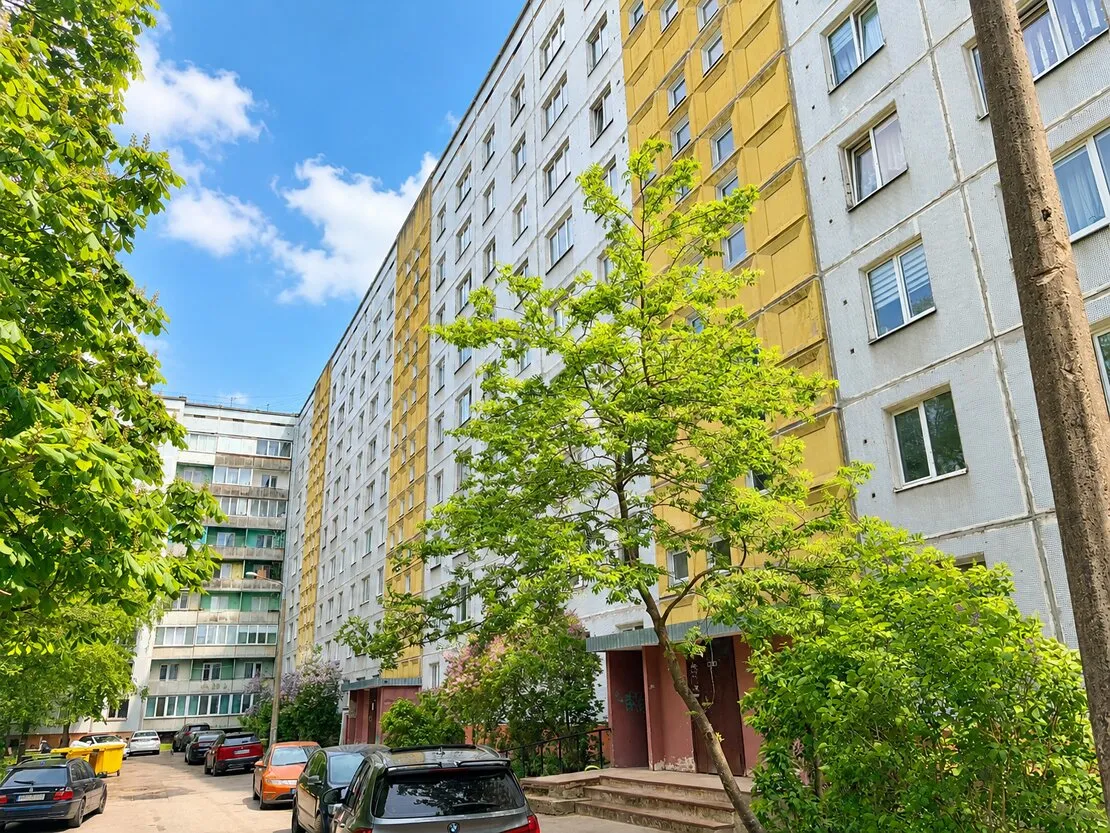 Rīga, Pļavnieki, Andreja Saharova iela 1