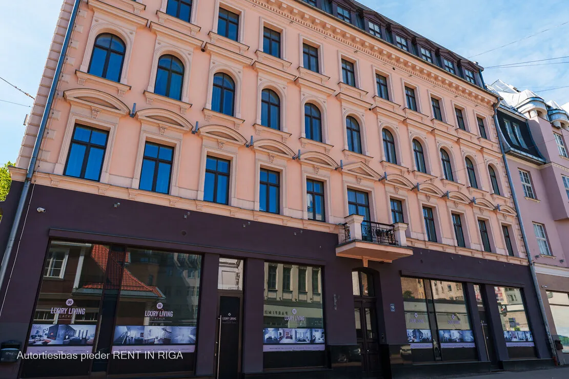 Rīga, Centrs, Elizabetes iela 18