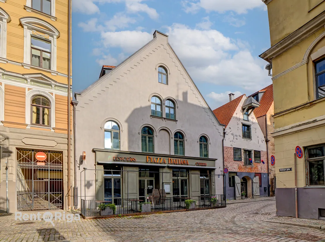 Miesnieku iela 13