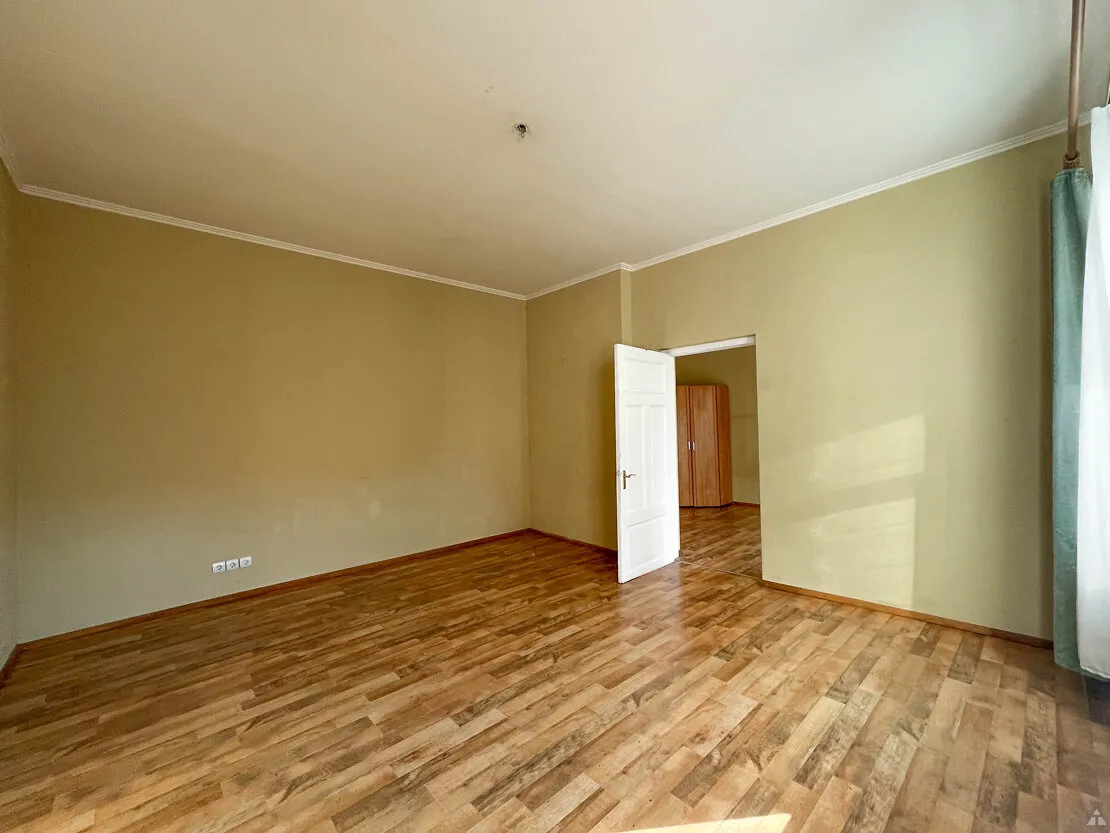 Rīga, Centrs, Avotu iela 16