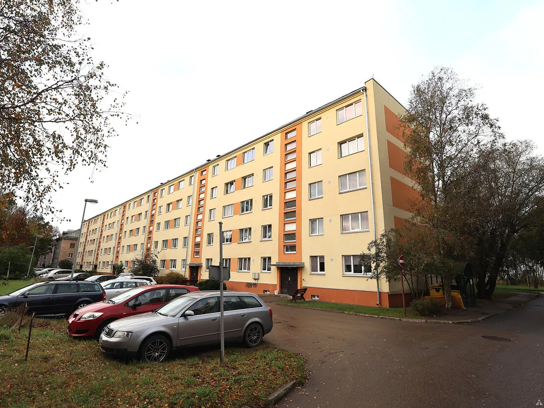 Liepāja, Oskara Kalpaka iela 90