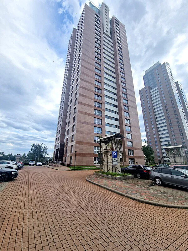 Rīga, Pleskodāle-Šampēteris, Lielirbes iela 13