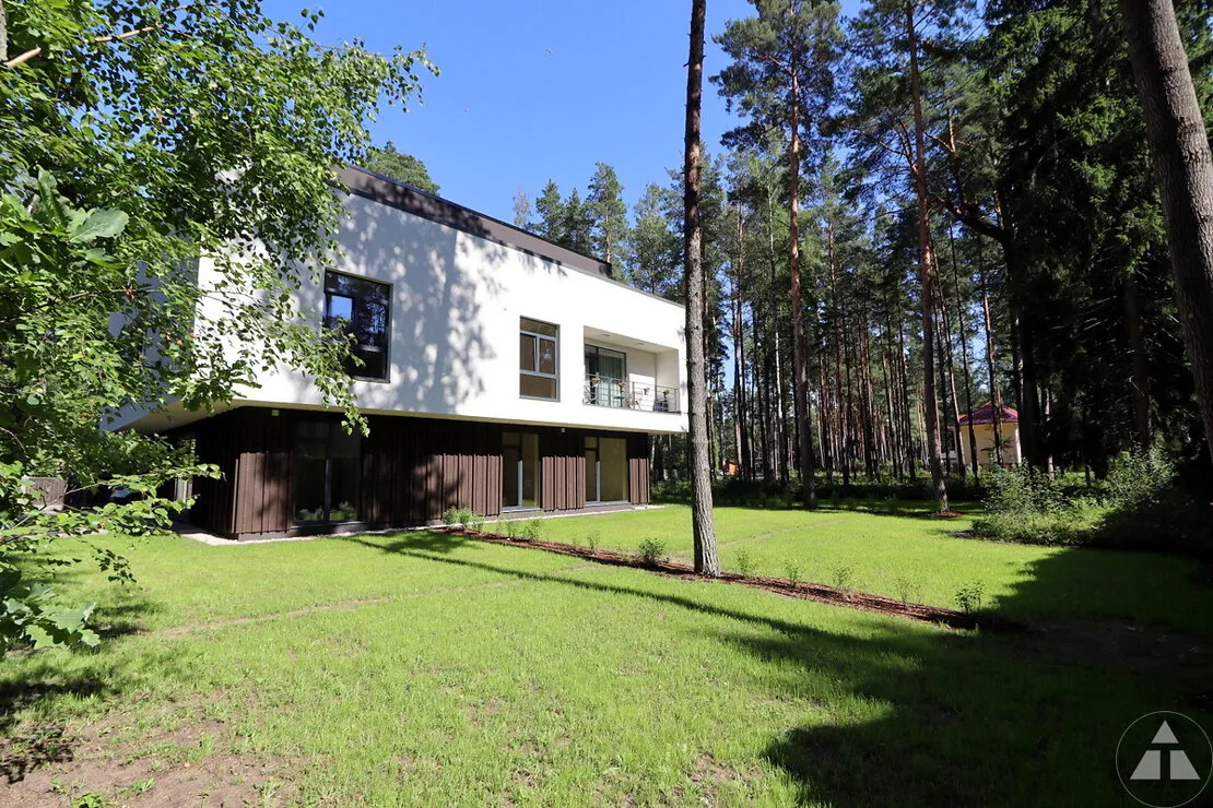 Jūrmala, Dzintari, Brīvības prospeksts 28