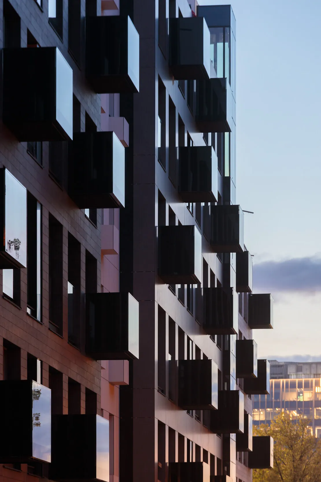 Rīga, Centrs, Hanzas iela 3B