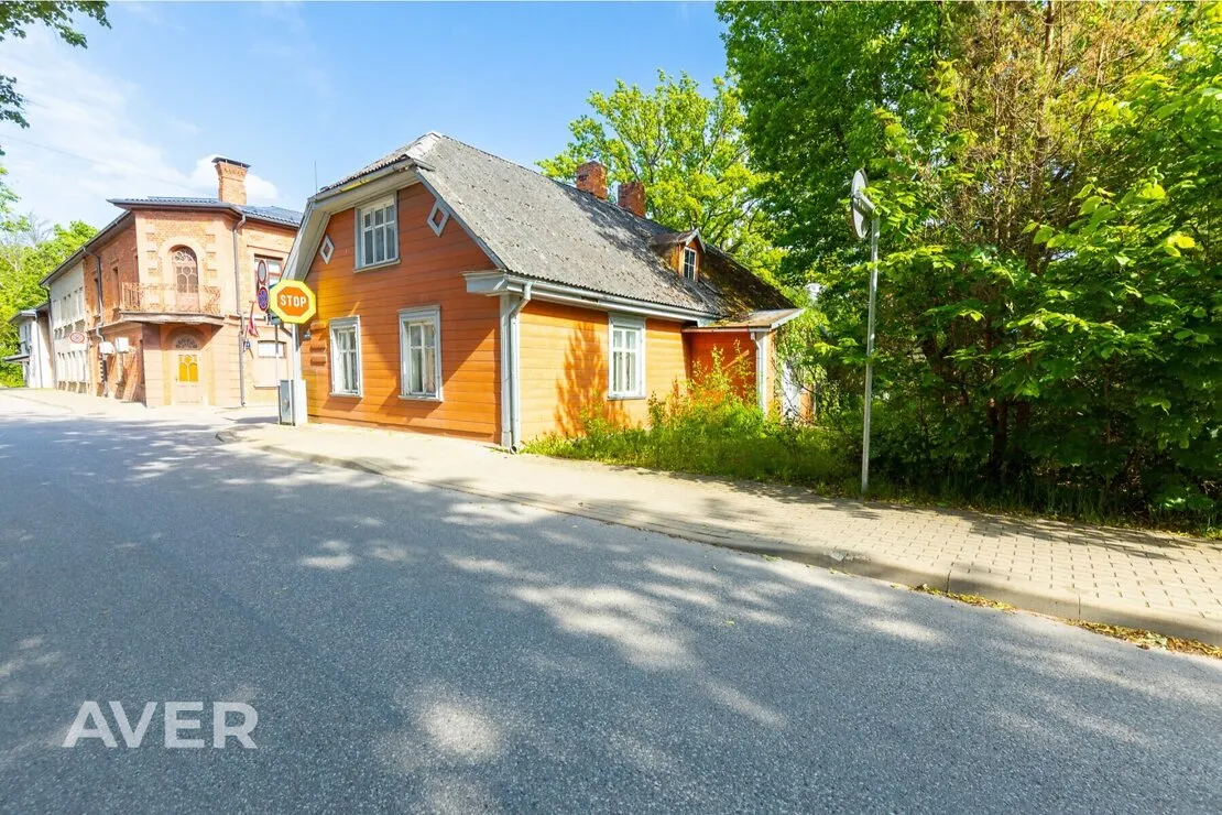Valmiera, Garā iela 3