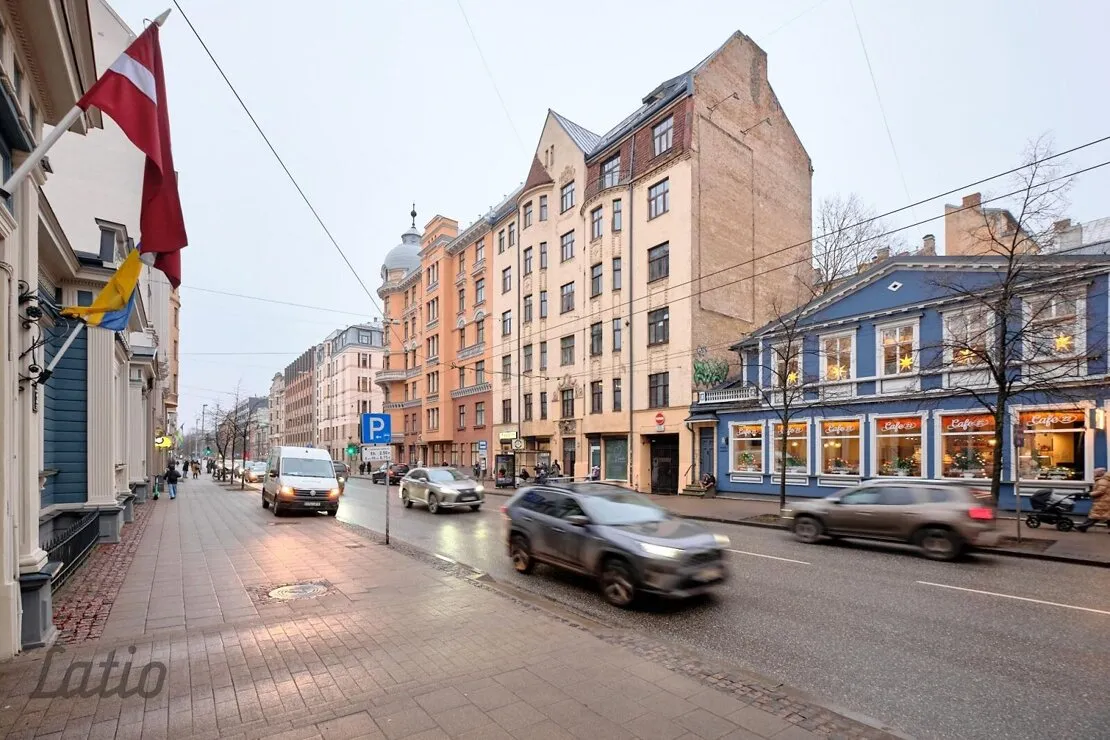 Rīga, Krišjāņa Valdemāra iela 24
