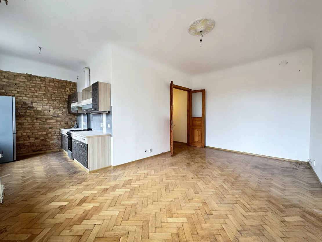Rīga, Centrs, Lāčplēša iela 61